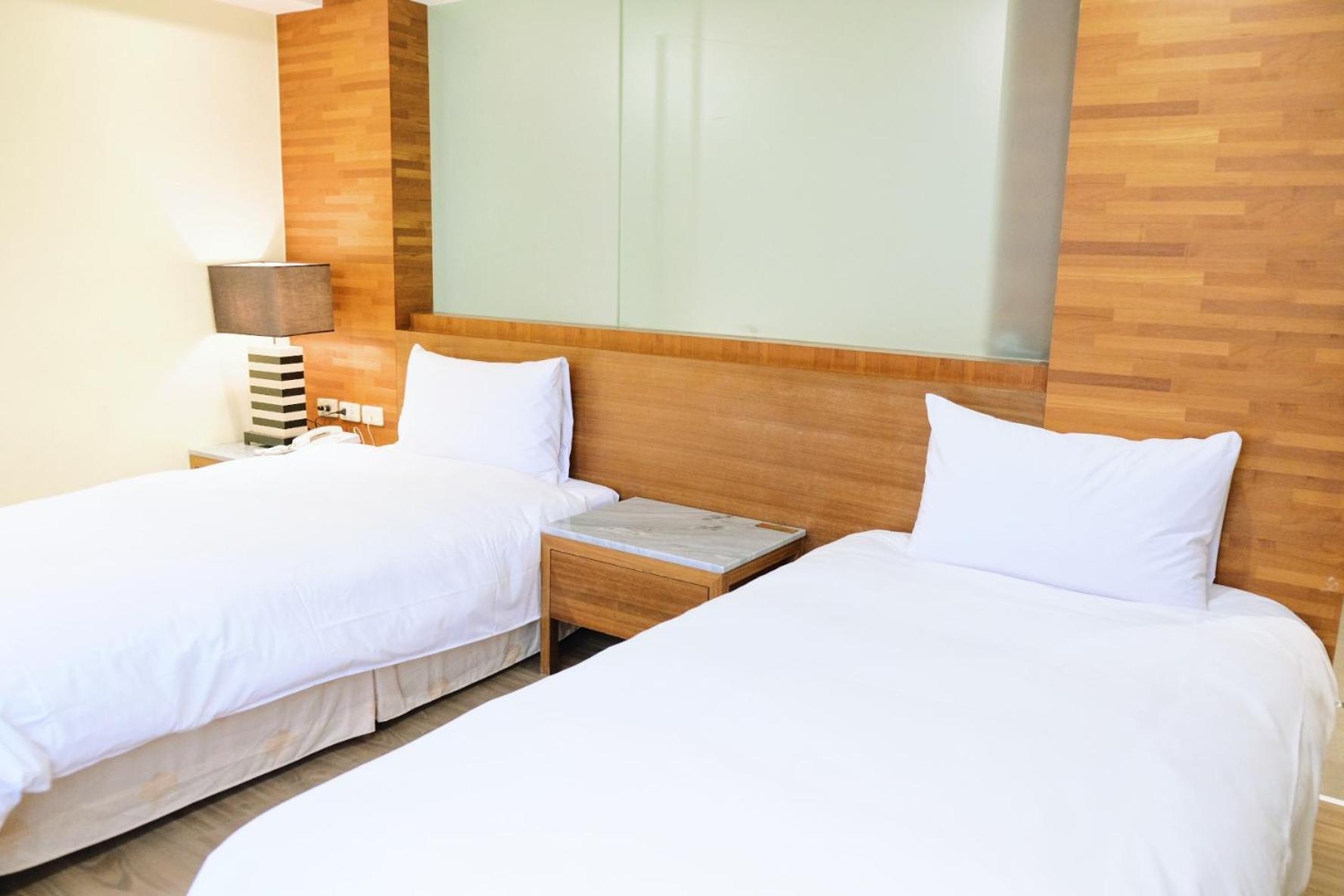 Yoai Nemuru Inn ไถหนาน ภายนอก รูปภาพ